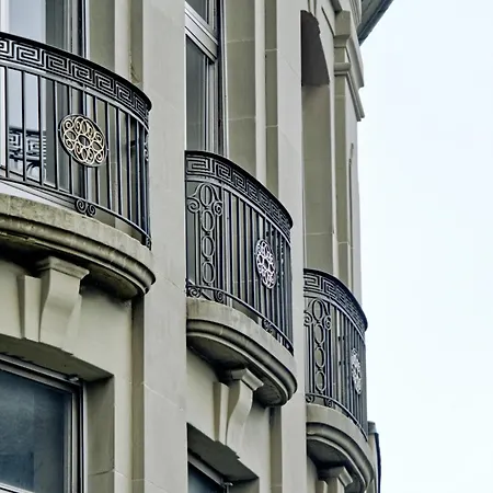 Bank House M 302 - Griwa Rent *