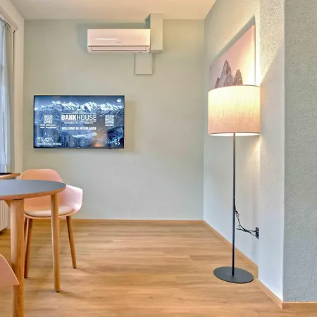 Bank House M 302 - Griwa Rent