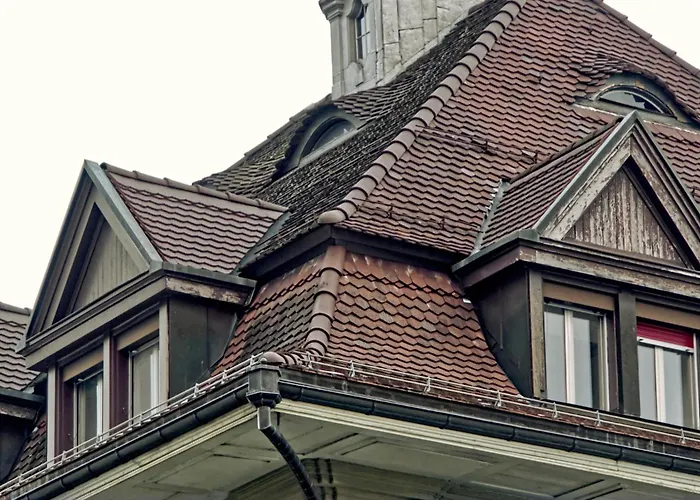 Bank House M 302 - Griwa Rent Apartment